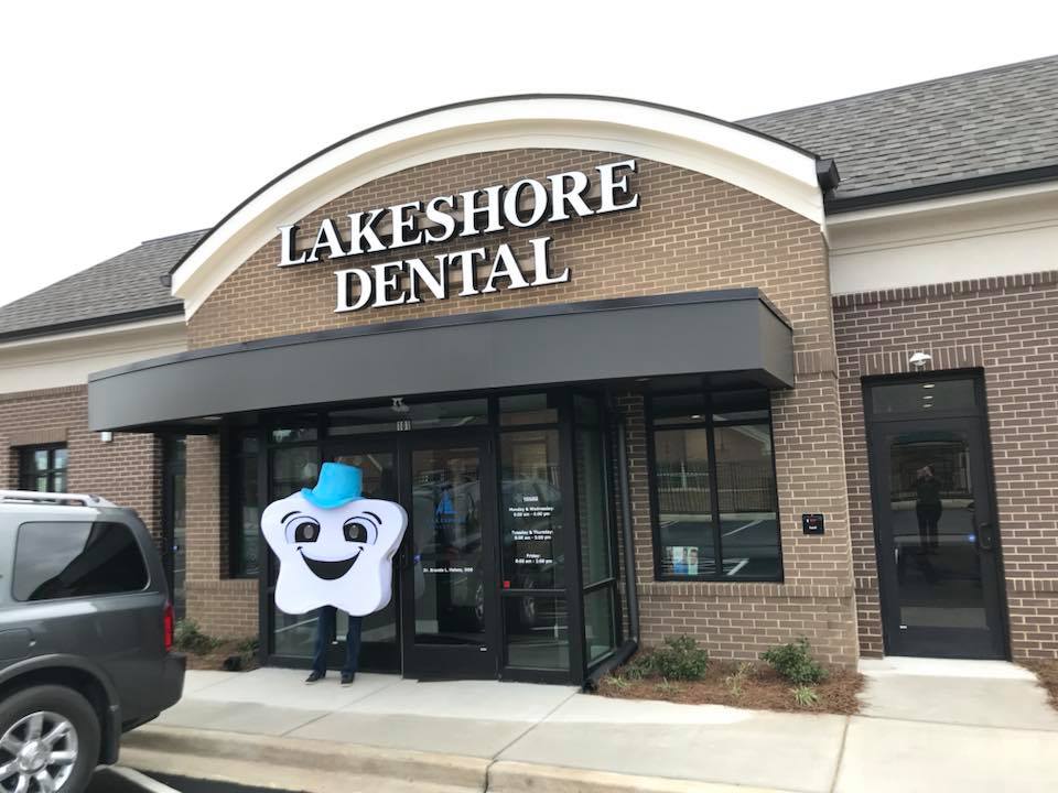 6 Reasons Why You Should Choose Lakeshore Dental